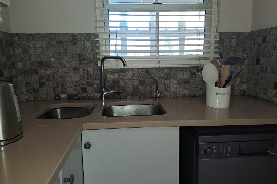 3 Bedroom Property for Sale in Summerstrand Eastern Cape